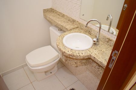 Apartamento para alugar com 95m², 2 quartos e 2 vagasBanheiro 1