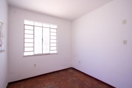 Sala de casa para alugar com 3 quartos, 265m² em Porto Novo, São Gonçalo