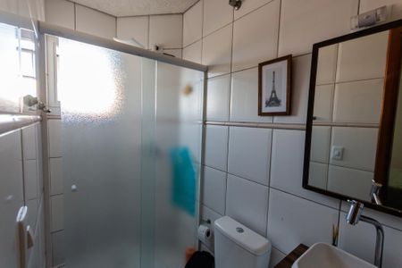 Apartamento à venda com 56m², 2 quartos e 1 vaga Apartamento à venda com 56m², 2 quartos e 1 vagaBanheiro da Suíte 2