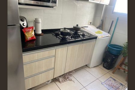 Apartamento à venda com 48m², 2 quartos e 1 vaga Apartamento à venda com 48m², 2 quartos e 1 vagaCozinha