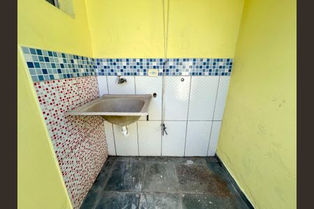 Casa para alugar com 38m², 1 quarto e sem vagaÁrea de Serviço