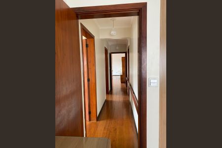 Apartamento à venda com 165m², 3 quartos e 1 vagaCorredor