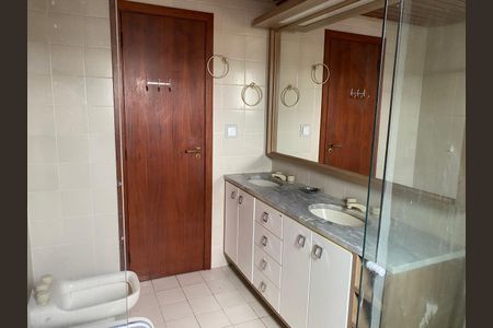 Apartamento à venda com 165m², 3 quartos e 1 vagaBanheiro 1