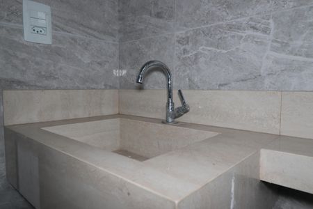 Apartamento à venda com 75m², 3 quartos e 2 vagasBanheiro 2