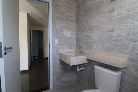 Apartamento à venda com 75m², 3 quartos e 2 vagasBanheiro da Suíte