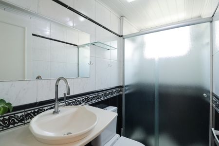 Apartamento à venda com 50m², 2 quartos e 1 vaga Apartamento à venda com 50m², 2 quartos e 1 vagaBanheiro