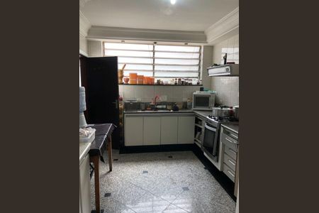Apartamento para alugar com 5 quartos, 489m² em Jardim Everest, São Paulo