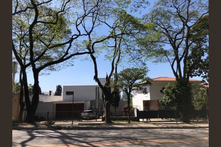 Apartamento para alugar com 5 quartos, 489m² em Jardim Everest, São Paulo