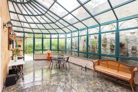 Casa à venda com 4 quartos, 402m² em Santo Amaro, São Paulo