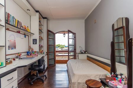 Casa à venda com 5 quartos, 224m² em Vila Nova, São Paulo
