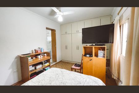 Casa para alugar com 190m², 3 quartos e 4 vagas Casa para alugar com 190m², 3 quartos e 4 vagasSuíte