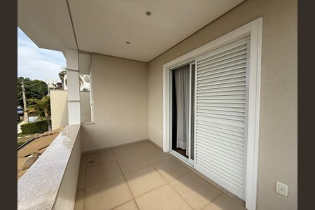 Casa à venda com 273m², 4 quartos e 4 vagas