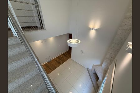 Casa à venda com 273m², 4 quartos e 4 vagas