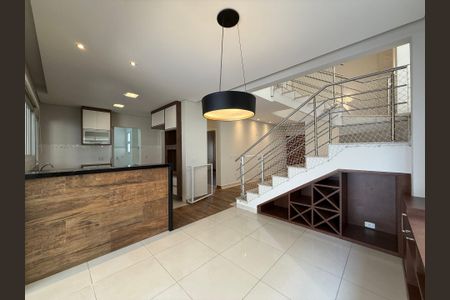 Casa à venda com 273m², 4 quartos e 4 vagas
