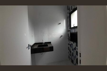 Casa à venda com 3 quartos, 107m² em Vila Frugoli, São Paulo