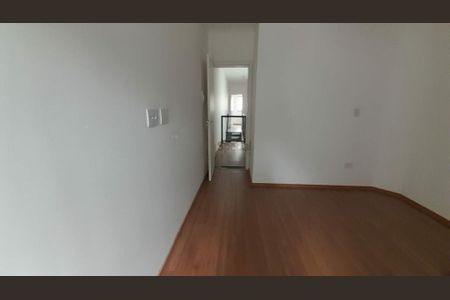 Casa à venda com 3 quartos, 107m² em Vila Frugoli, São Paulo