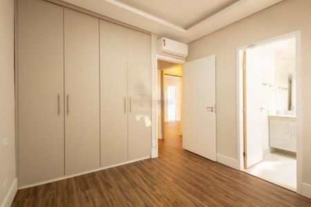 Apartamento à venda com 2 quartos, 76m² em Vila Olímpia, São Paulo
