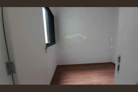 Casa à venda com 3 quartos, 107m² em Vila Frugoli, São Paulo