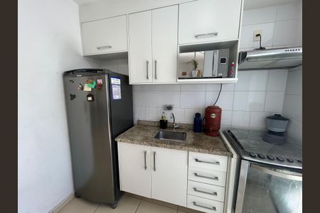 Apartamento à venda com 55m², 2 quartos e 1 vaga Apartamento à venda com 55m², 2 quartos e 1 vagaCozinha