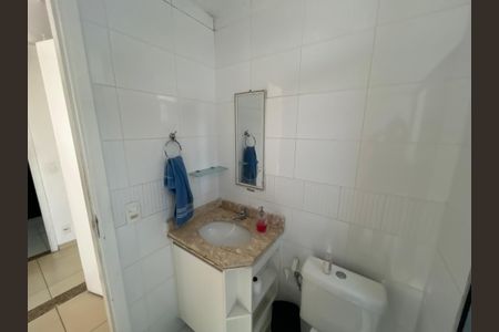 Apartamento à venda com 55m², 2 quartos e 1 vaga Apartamento à venda com 55m², 2 quartos e 1 vagaBanheiro da Suíte