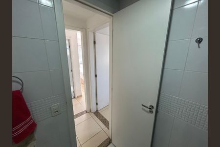Apartamento à venda com 55m², 2 quartos e 1 vaga Apartamento à venda com 55m², 2 quartos e 1 vagaBanheiro 1