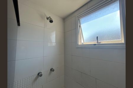 Apartamento à venda com 55m², 2 quartos e 1 vaga Apartamento à venda com 55m², 2 quartos e 1 vagaBanheiro da Suíte