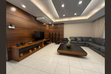 Apartamento à venda com 3 quartos, 110m² em Vital Brasil, Niterói