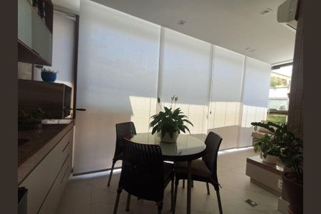 Apartamento à venda com 3 quartos, 113m² em Piratininga, Niterói