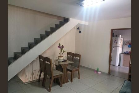 Casa à venda com 4 quartos, 146m² em Jardim Sarah, São Paulo