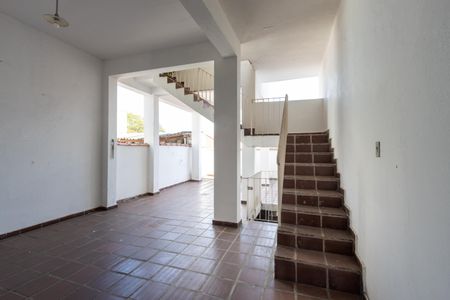 Casa à venda com 200m², 4 quartos e 2 vagas Casa à venda com 200m², 4 quartos e 2 vagasÁrea Externa
