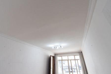 Sala de casa à venda com 4 quartos, 200m² em Vila Romana, São Paulo