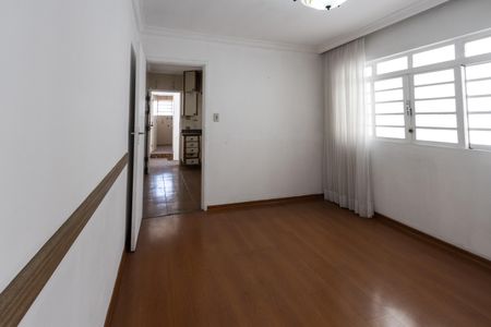 Casa à venda com 200m², 4 quartos e 2 vagas Casa à venda com 200m², 4 quartos e 2 vagasQuarto 1