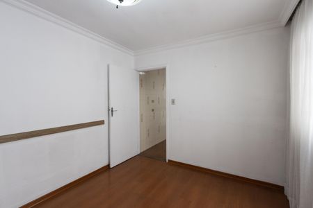Casa à venda com 200m², 4 quartos e 2 vagas Casa à venda com 200m², 4 quartos e 2 vagasQuarto 1