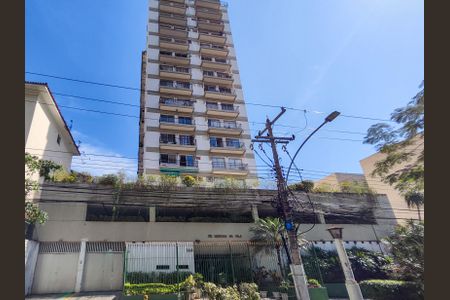 Apartamento à venda com 54m², 2 quartos e 1 vaga Apartamento à venda com 54m², 2 quartos e 1 vagaFachada e portaria