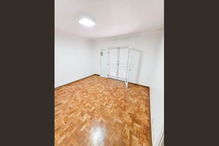Casa à venda com 6 quartos, 400m² em Jardim Leonor Mendes de Barros, São Paulo