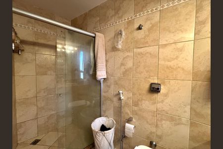 Apartamento à venda com 150m², 3 quartos e 2 vagasBanheiro Suite