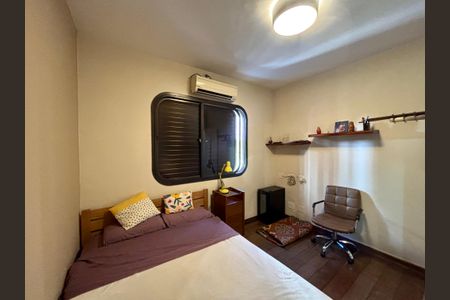 Apartamento à venda com 150m², 3 quartos e 2 vagasQuarto 1