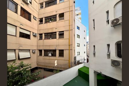 Apartamento à venda com 150m², 3 quartos e 2 vagasQuarto 2 - vista