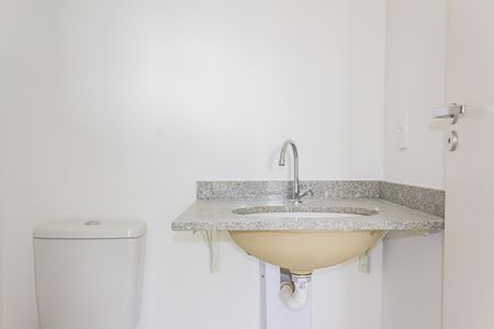 Apartamento à venda com 41m², 2 quartos e sem vagaBanheiro