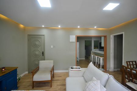 Apartamento para alugar com 158m², 3 quartos e 2 vagasSala