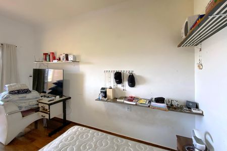 Casa à venda com 420m², 4 quartos e 6 vagasQuarto 3