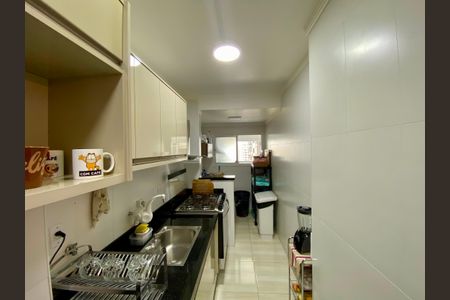 Apartamento para alugar com 100m², 2 quartos e 2 vagasCozinha