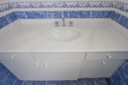 Apartamento para alugar com 241m², 3 quartos e 3 vagasBanheiro Suíte