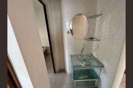 Apartamento para alugar com 65m², 3 quartos e 1 vaga Apartamento para alugar com 65m², 3 quartos e 1 vagaBanheiro