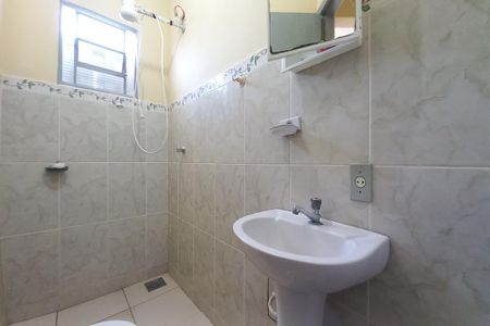 Casa à venda com 85m², 1 quarto e 2 vagasBanheiro