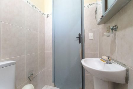 Casa à venda com 85m², 1 quarto e 2 vagasBanheiro
