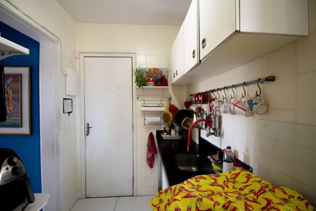 Apartamento para alugar com 82m², 2 quartos e 1 vagaCozinha