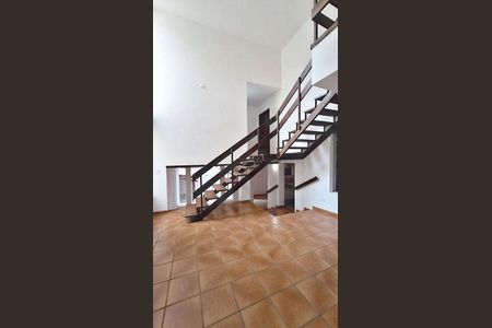 Apartamento para alugar com 275m², 4 quartos e 4 vagas