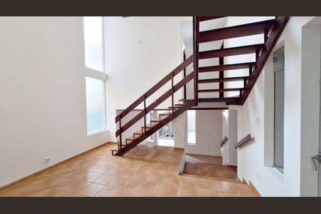 Apartamento para alugar com 275m², 4 quartos e 4 vagas