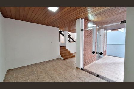 Apartamento para alugar com 275m², 4 quartos e 4 vagas